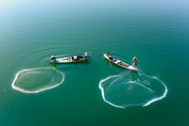 fishing in alaska image